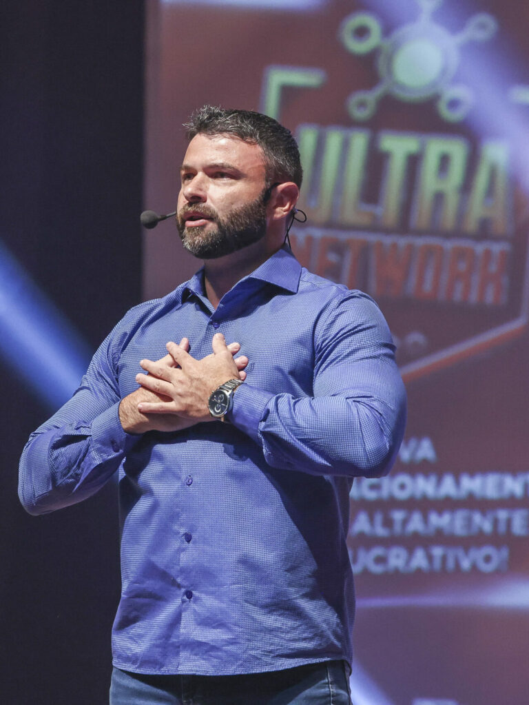 Palestrante Motivacional Kairam Cabral scaled